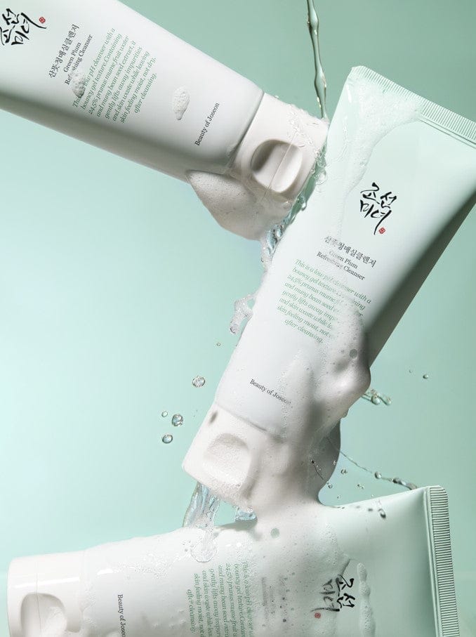 Green Plum Refreshing Cleanser 100ml